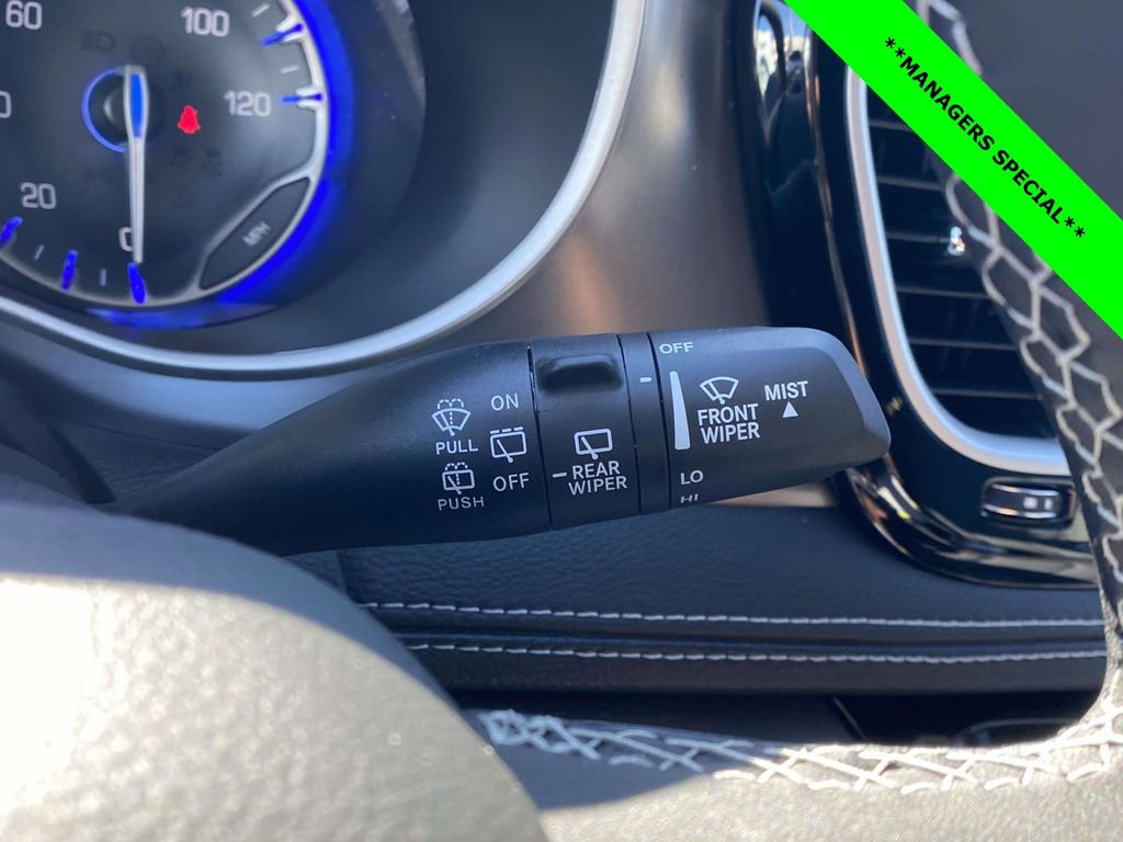 New 2026 Chrysler Pacifica Select image 51