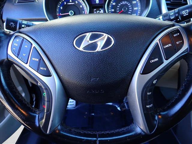 Used 2013 Hyundai Elantra GT w/ Tech Pkg FWD image 16
