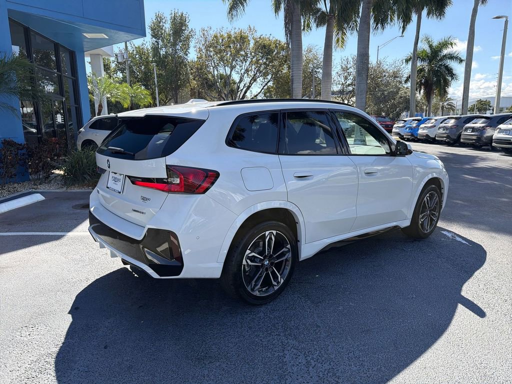 Used 2024 BMW X1 xDrive28i w/ M Sport Package image 8