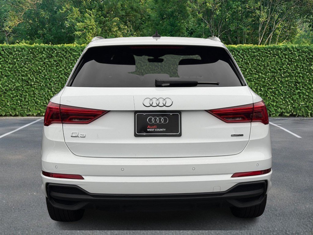 Used 2025 Audi Q3 2.0T Premium AWD/4WD image 5