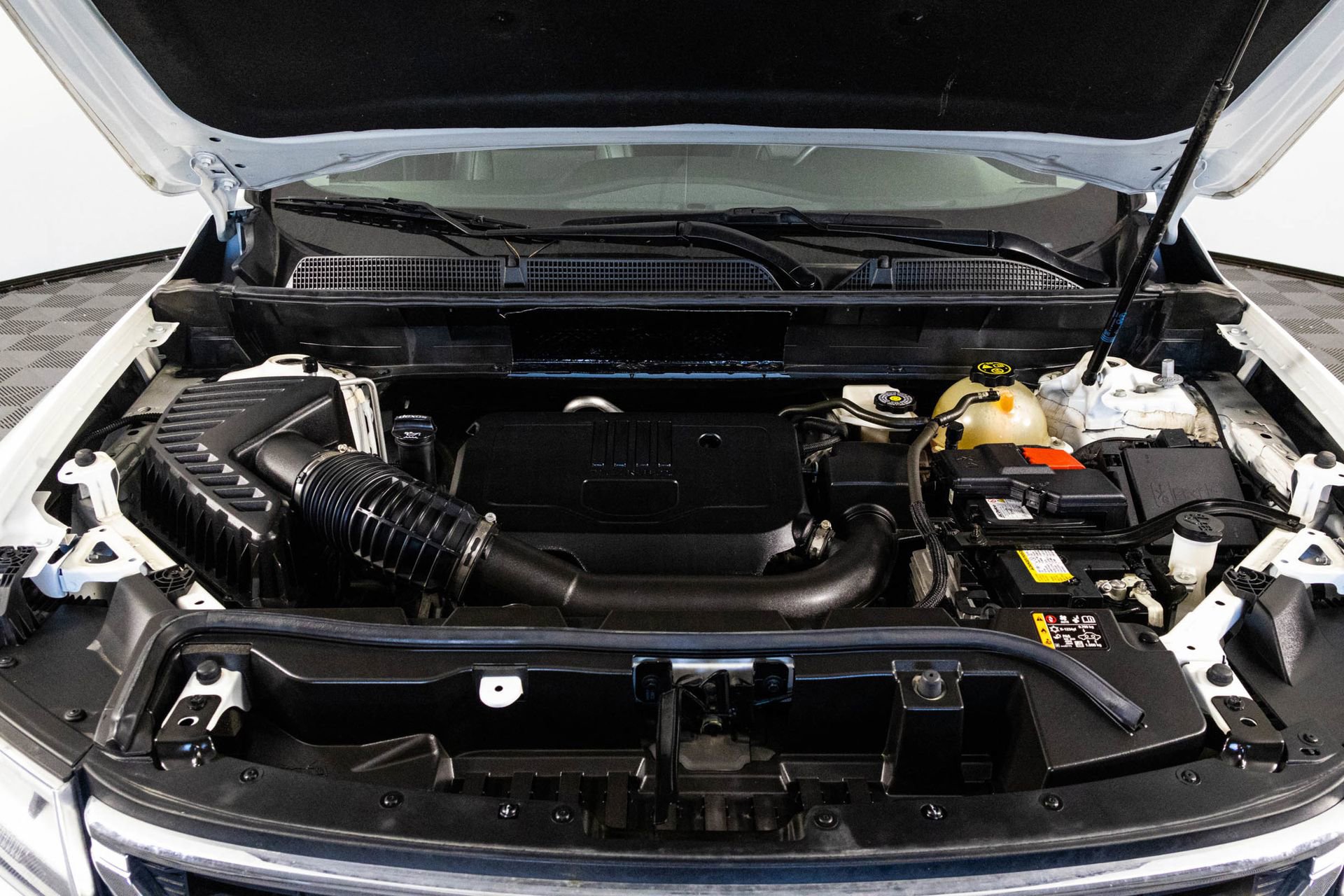 Certified 2023 GMC Acadia SLT image 47