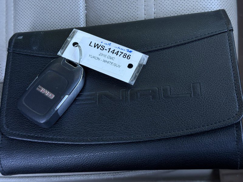 Used 2016 GMC Yukon Denali w/ Open Road Package image 46