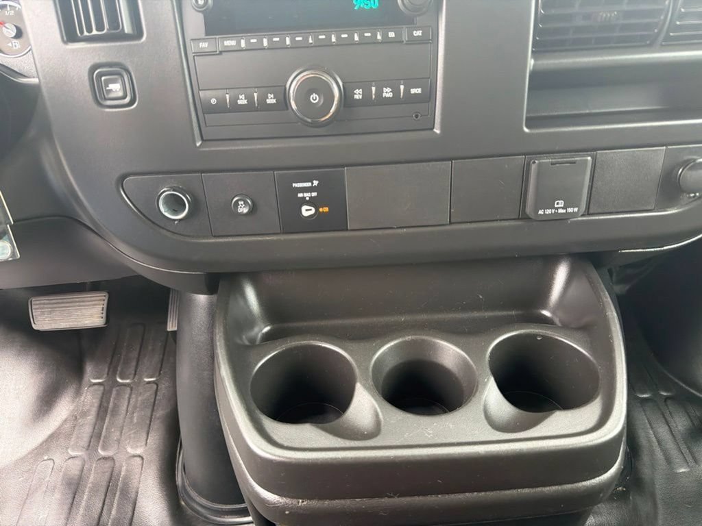 Used 2025 GMC Savana 2500 w/ Driver Convenience Package RWD image 25