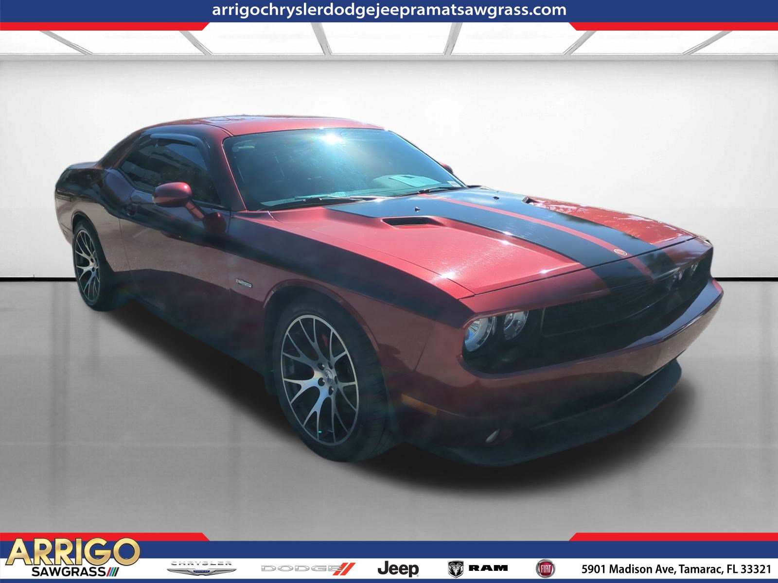 Used 2014 Dodge Challenger R/T image 1