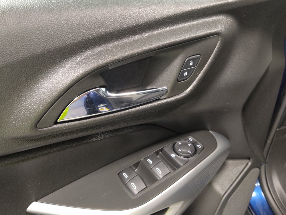 Used 2024 Chevrolet Trax LS FWD image 27