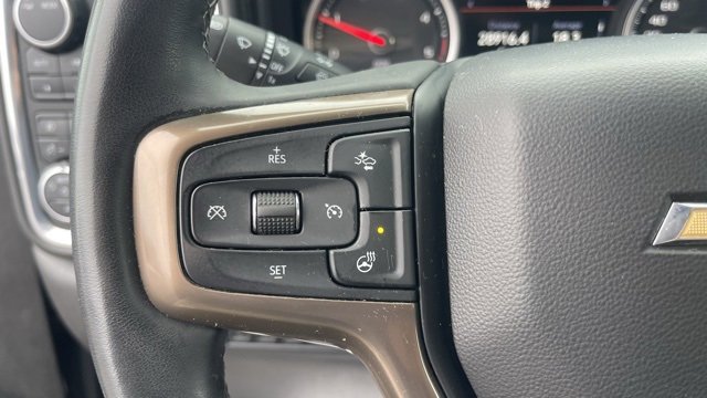 Used 2023 Chevrolet Silverado 3500 High Country image 16