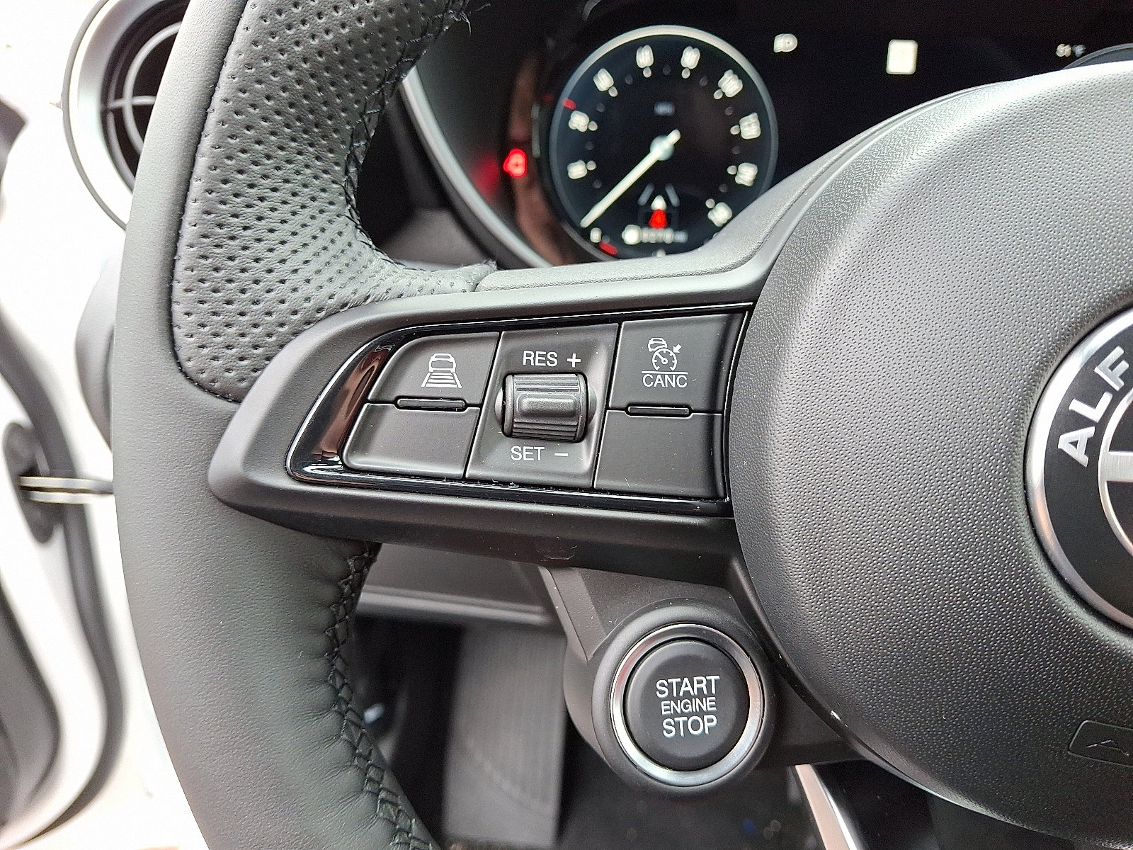 New 2026 Alfa Romeo Giulia AWD image 17