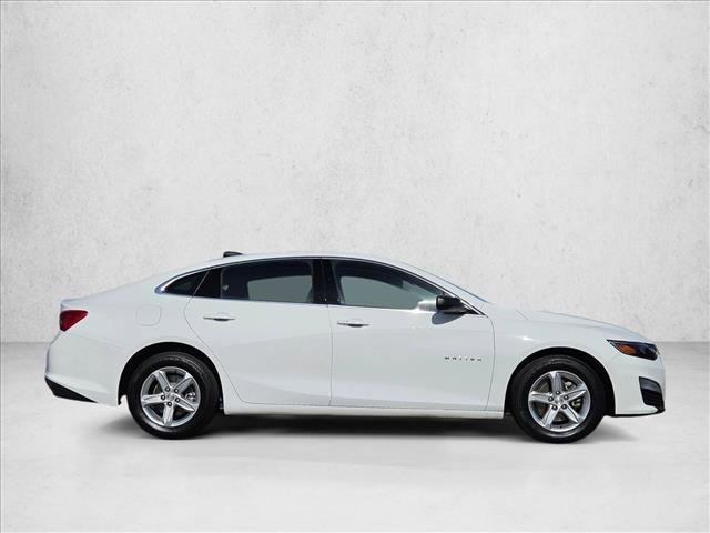 Used 2023 Chevrolet Malibu LS image 4