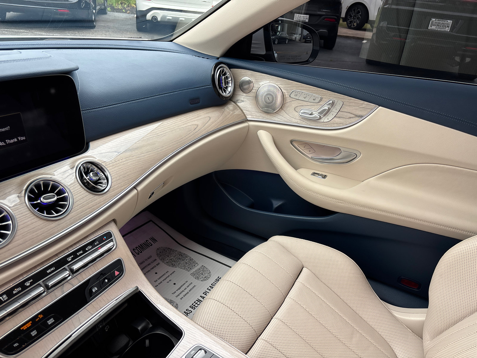 Used 2023 Mercedes-Benz E 450 4MATIC Cabriolet image 28