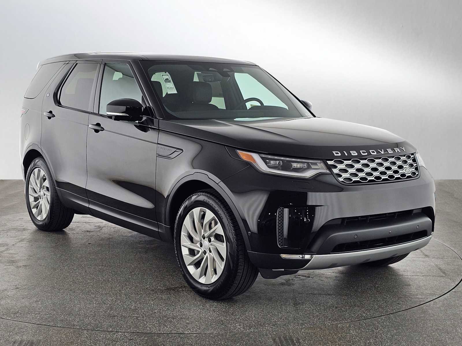 New 2026 Land Rover Discovery S AWD/4WD image 7