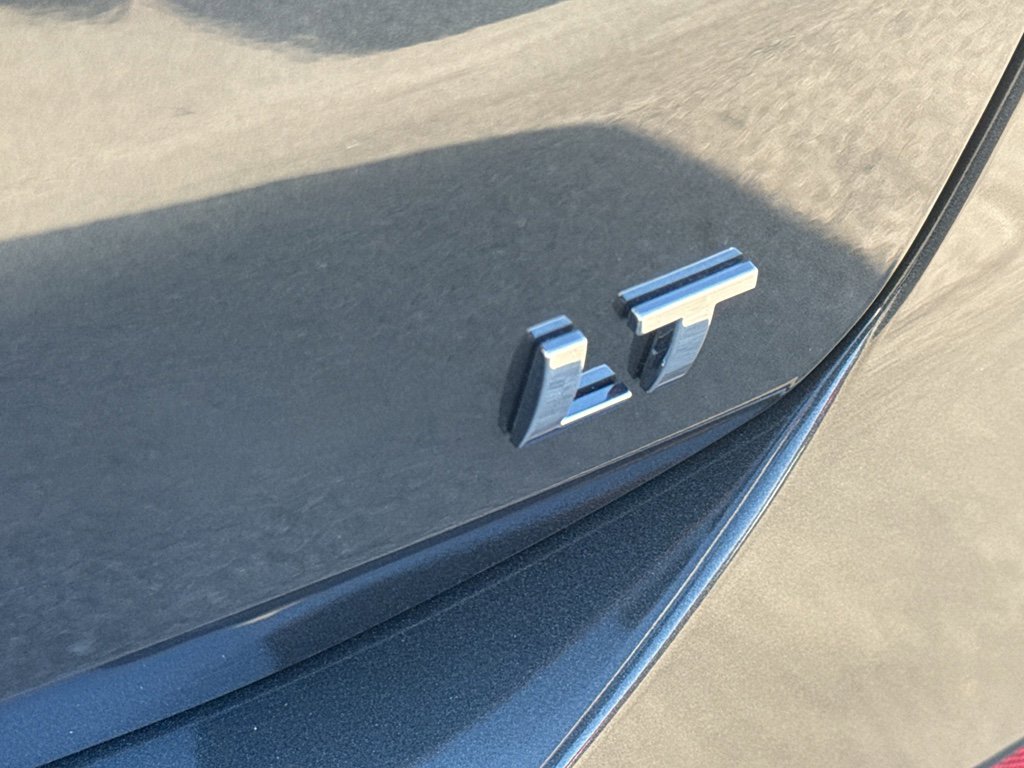 Used 2020 Chevrolet Equinox LT image 8