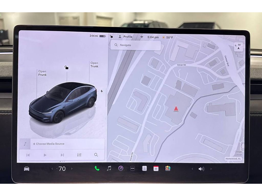 Used 2026 Tesla Model Y Long Range image 30