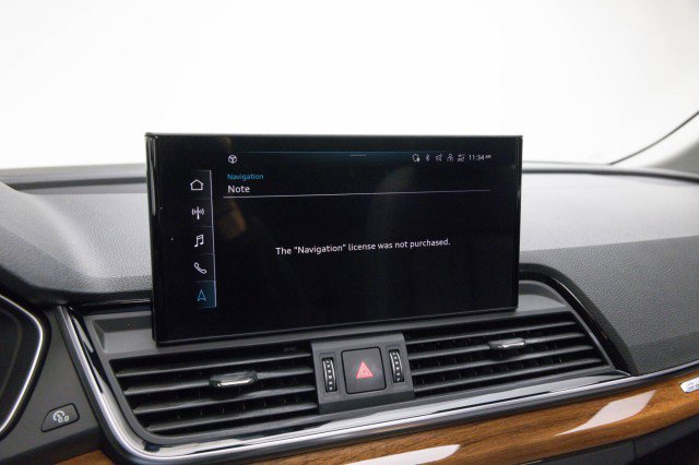 Used 2021 Audi Q5 e Premium w/ Convenience Package image 32