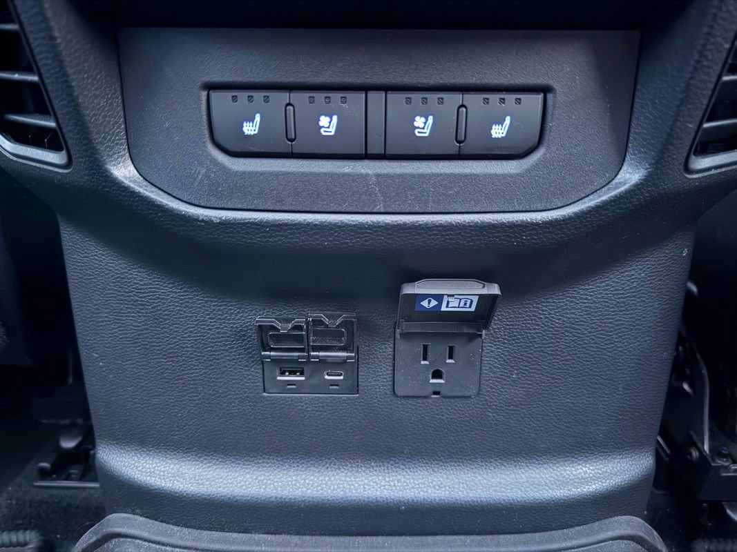 Used 2024 Toyota Tundra 1794 Edition image 31