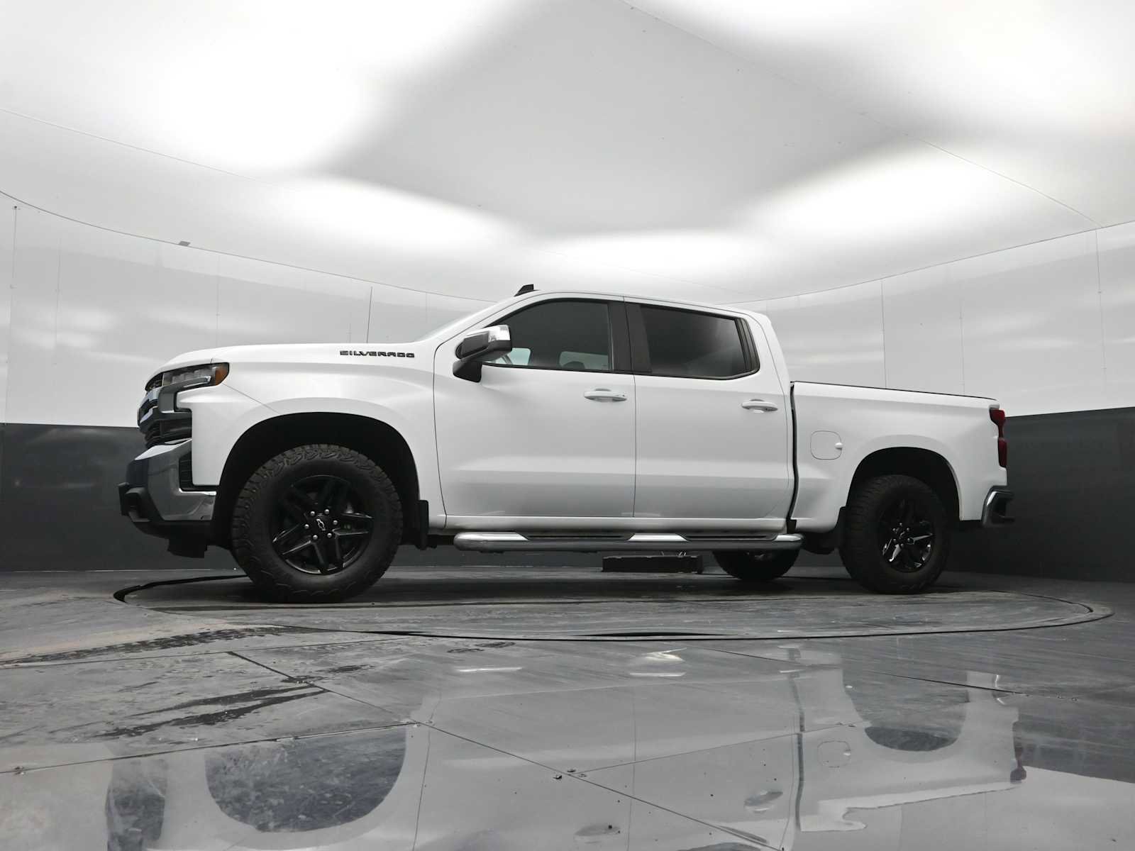 Used 2021 Chevrolet Silverado 1500 LT w/ Bed Protection Package image 26