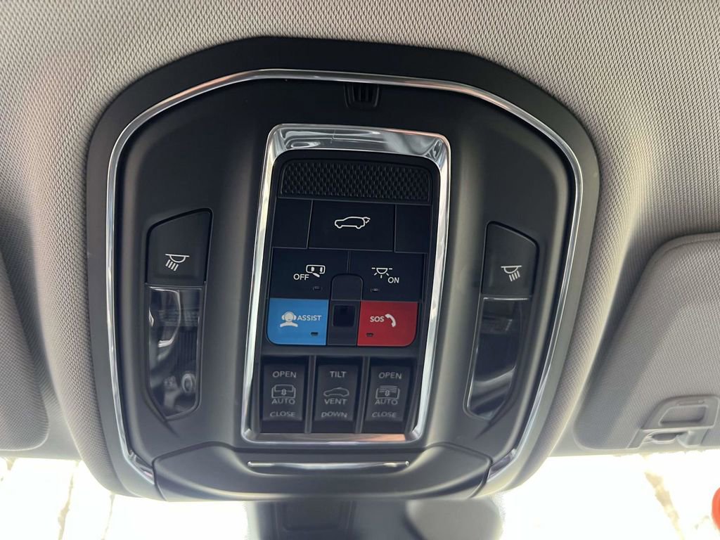 Certified 2024 Jeep Grand Cherokee Limited 4xe image 37