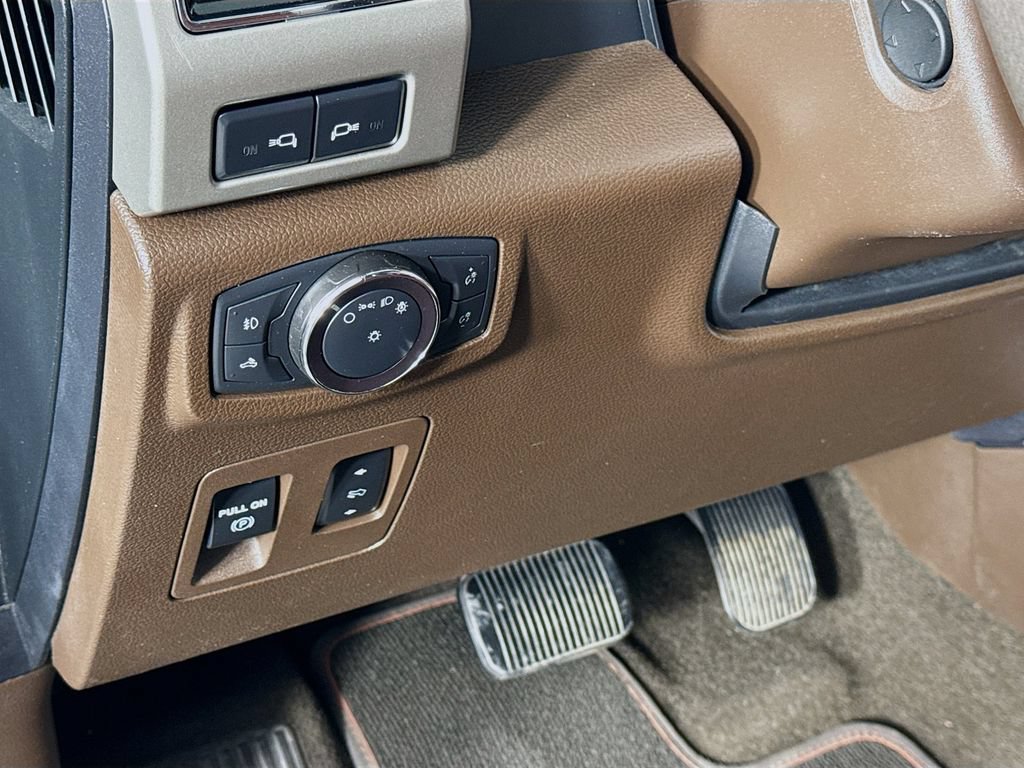 Used 2019 Ford F150 King Ranch w/ Equipment Group 601A Luxury RWD image 10