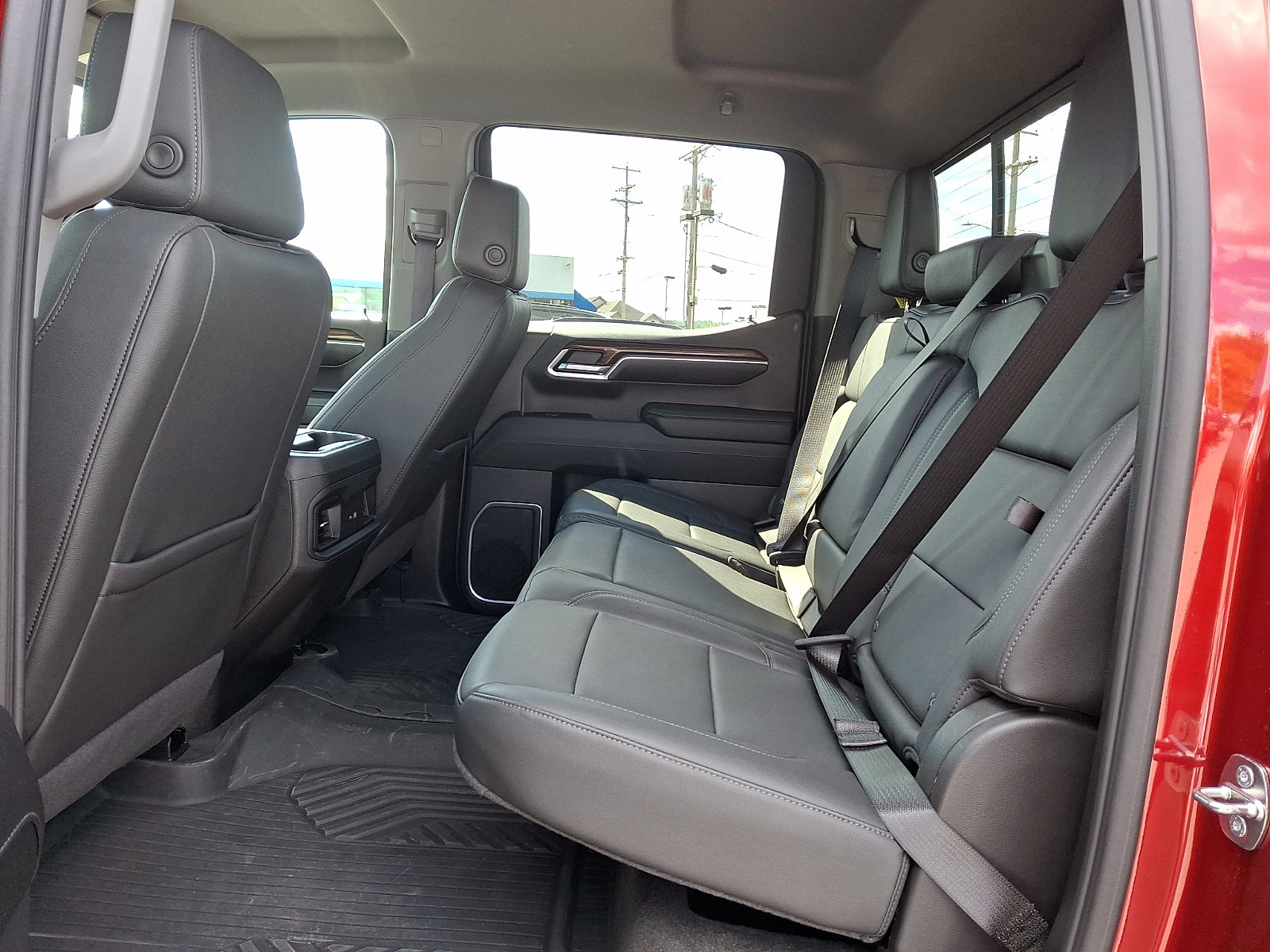 Used 2024 Chevrolet Silverado 1500 RST w/ Convenience Package II AWD/4WD image 10