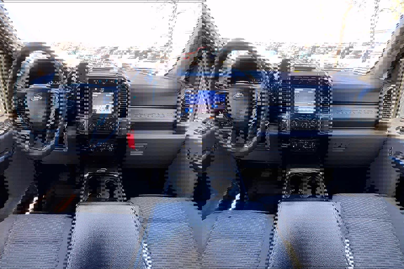 Used 2019 Ford F250 XLT w/ XLT Premium Package image 14