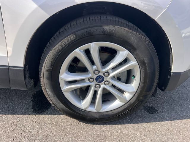 Used 2019 Ford Edge SEL w/ Equipment Group 201A FWD image 33