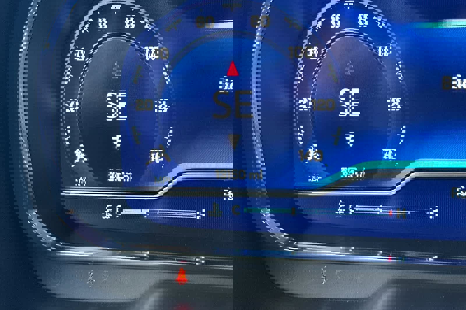 Used 2024 Chevrolet Tahoe Premier w/ Premium Package image 25