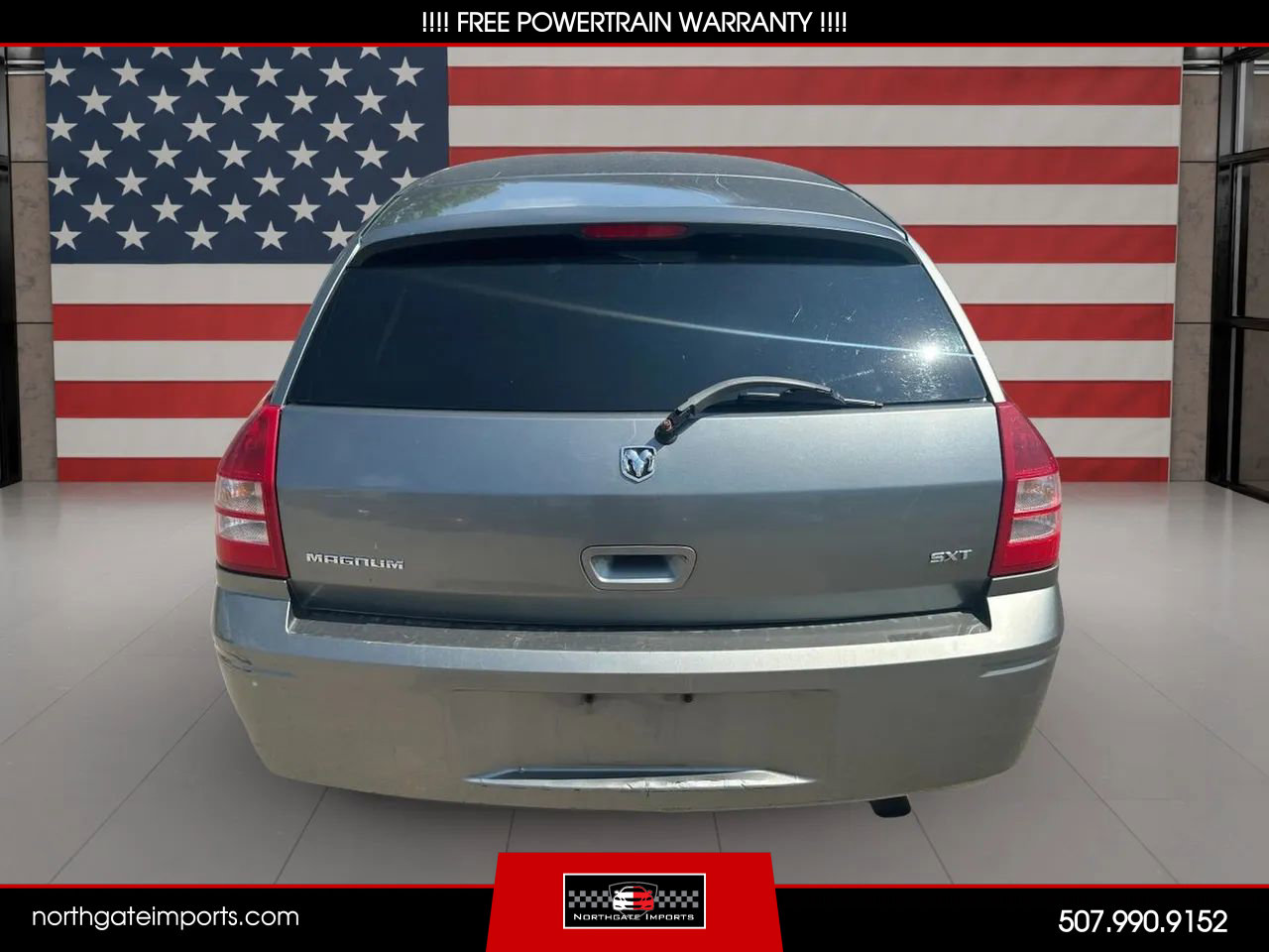 Used 2005 Dodge Magnum SE image 4