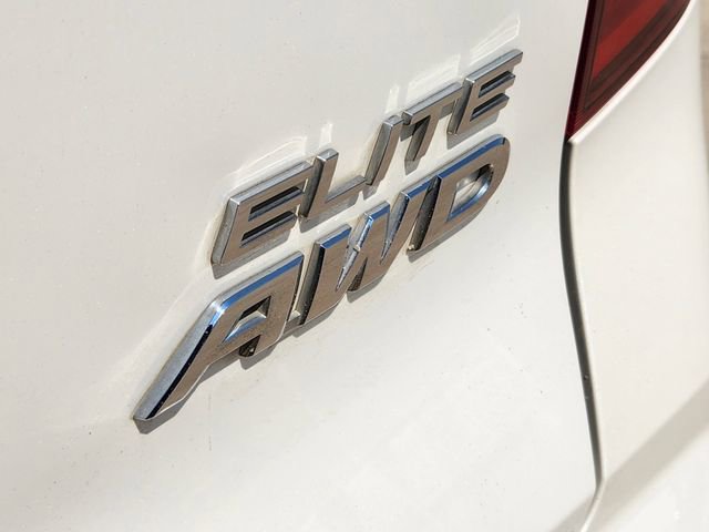 Used 2017 Honda Pilot Elite image 10