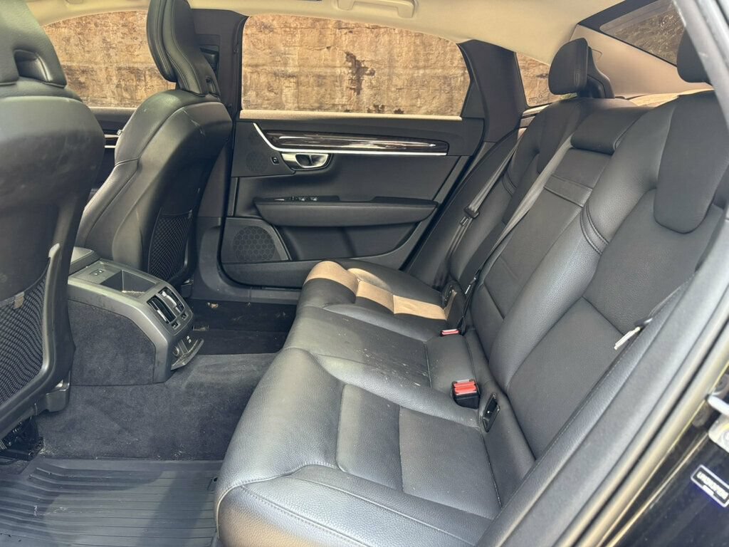 Used 2019 Volvo S90 T6 Momentum AWD/4WD image 15