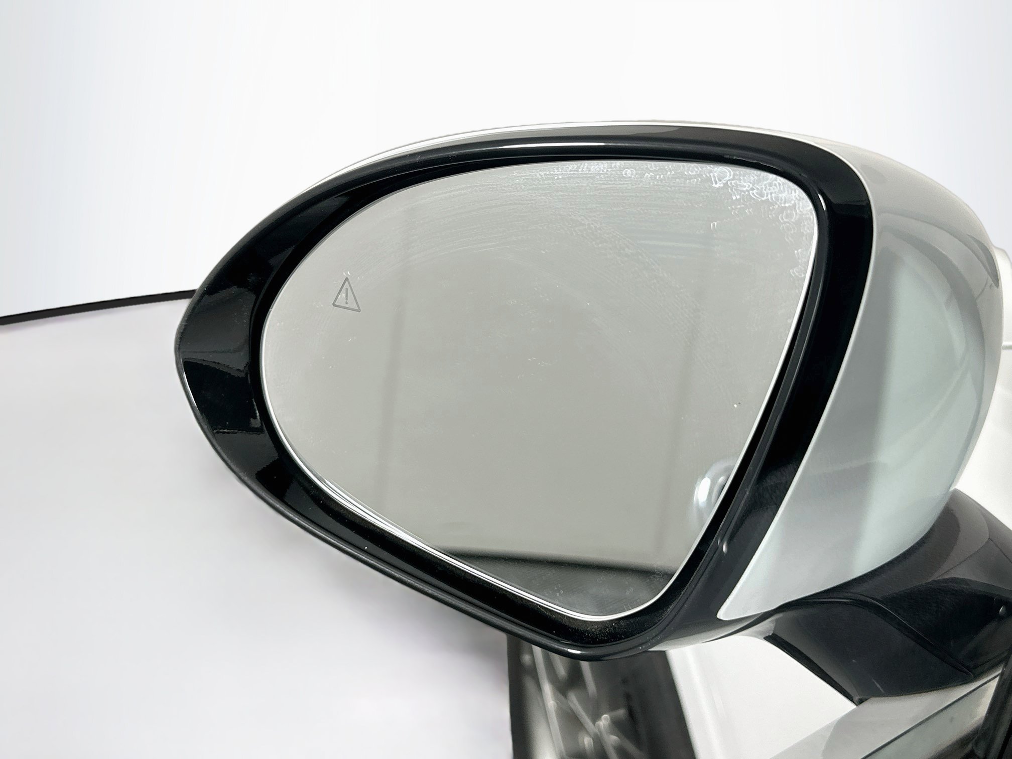 Used 2025 Genesis GV70 2.5T AWD/4WD image 16