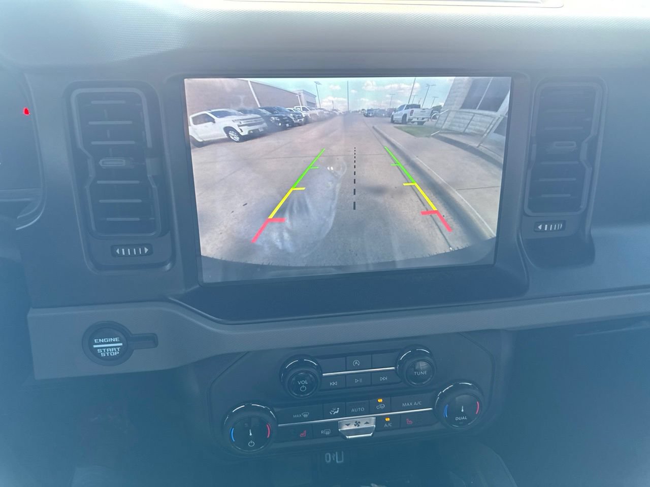 Used 2022 Ford Bronco Everglades AWD/4WD image 12