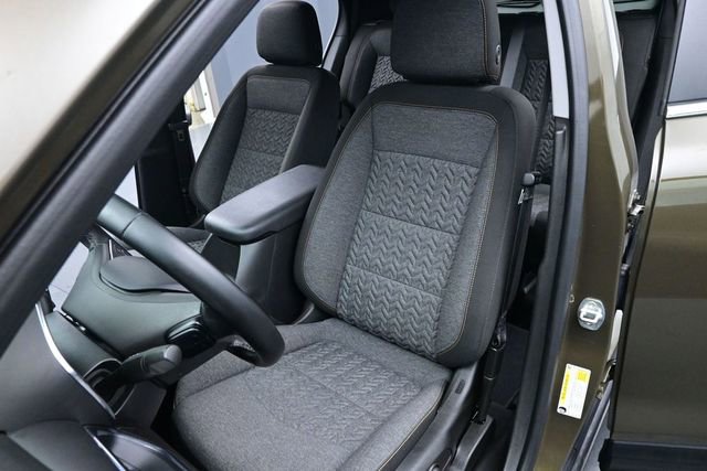 Certified 2023 Chevrolet Equinox LT FWD image 11