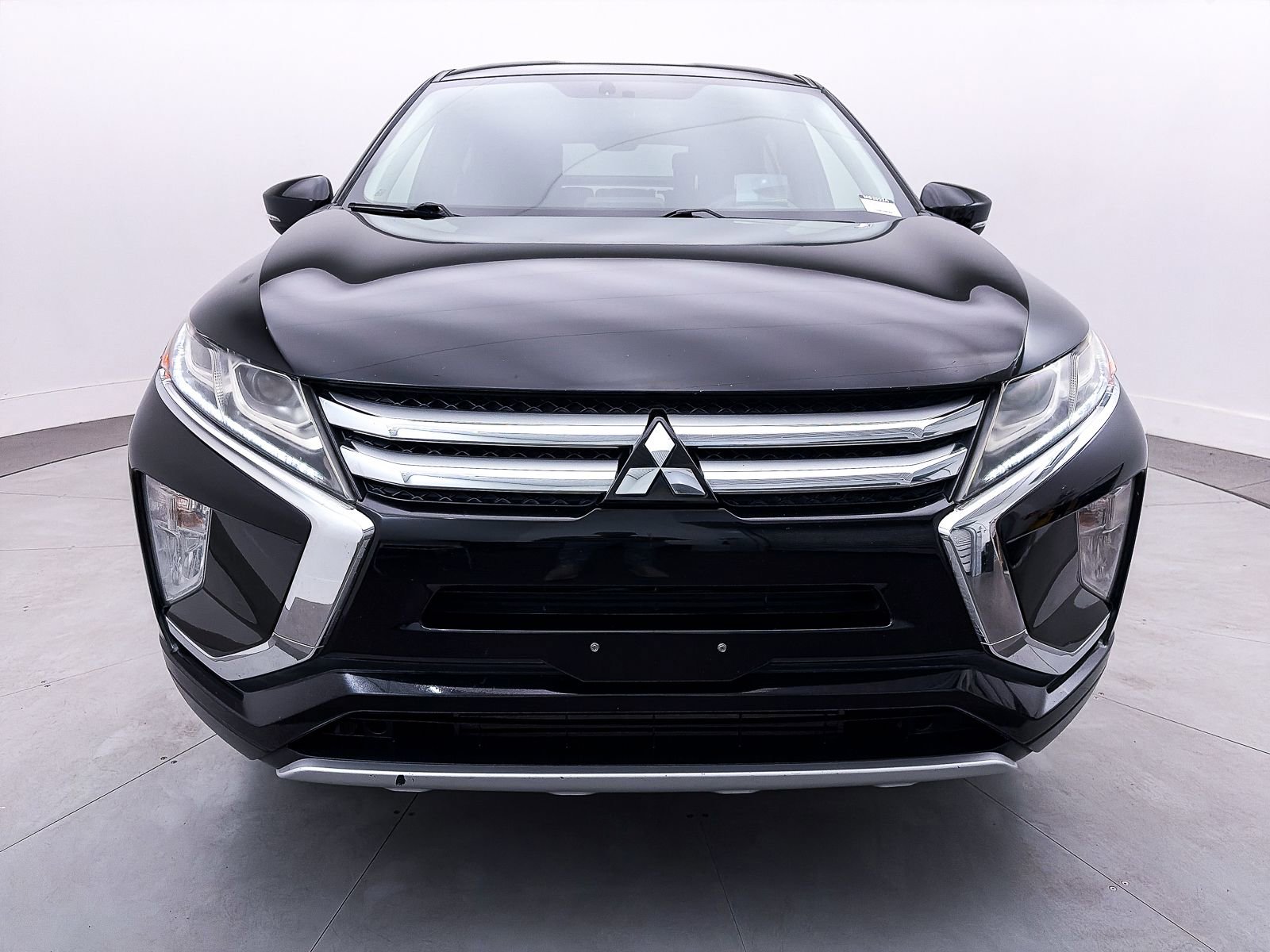 Used 2018 Mitsubishi Eclipse Cross SEL image 5