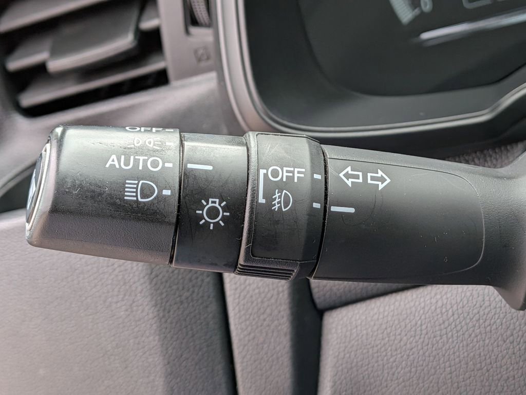 Used 2018 Honda Fit EX image 19