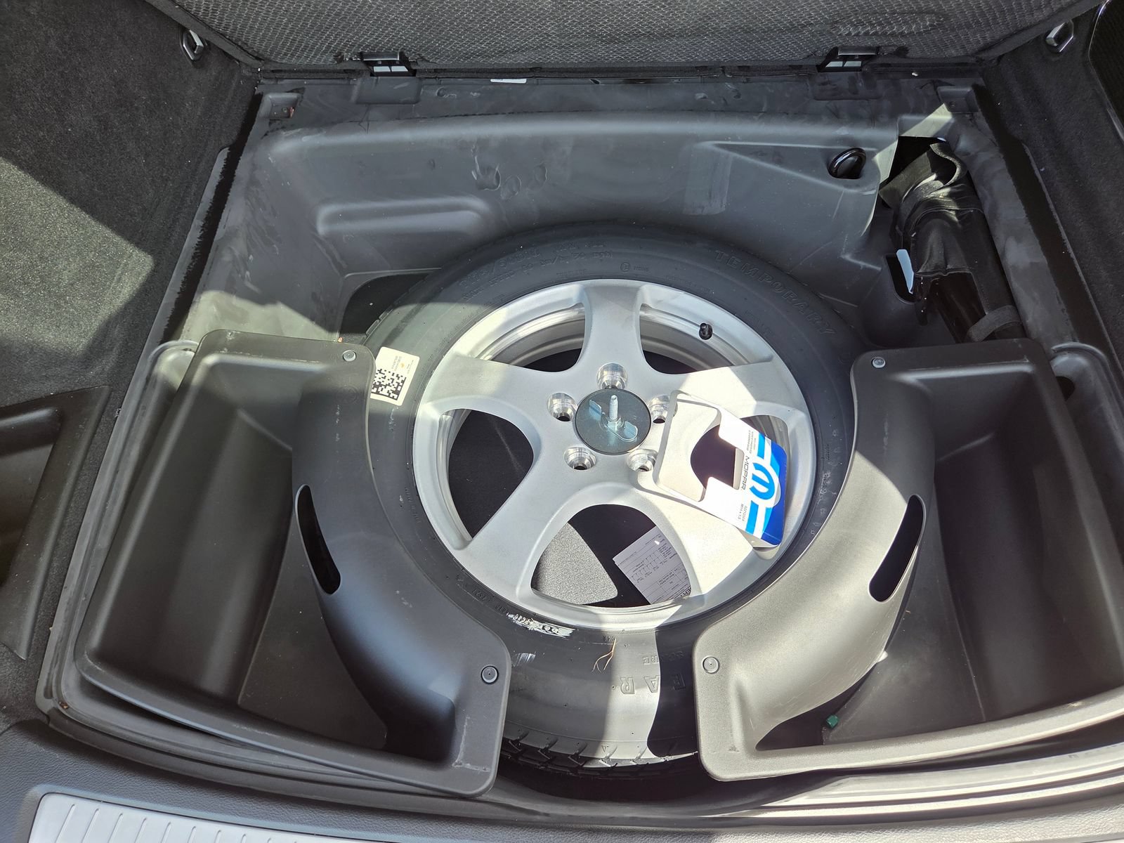 Used 2022 Jeep Grand Cherokee Summit RWD image 29