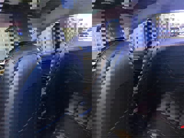 Used 2022 Tesla Model 3 Long Range image 17