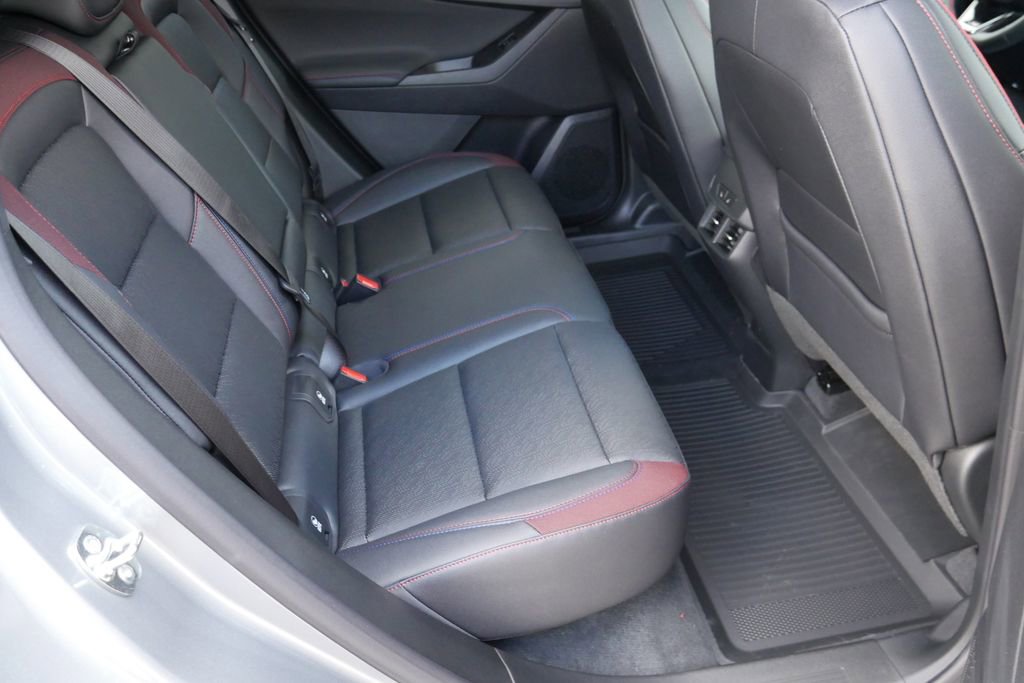 New 2026 Chevrolet Equinox RS image 24