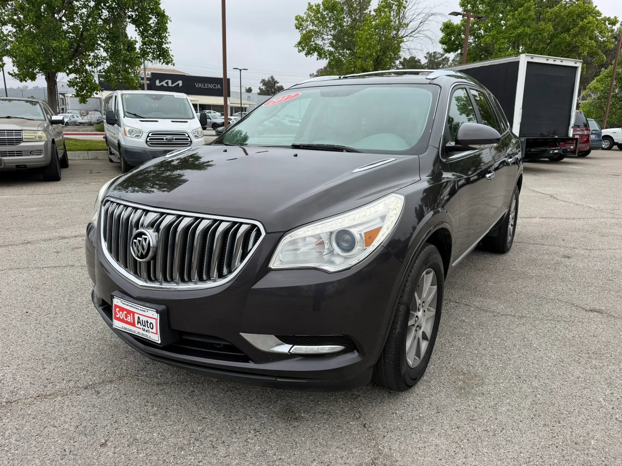 Used 2017 Buick Enclave Leather FWD image 7