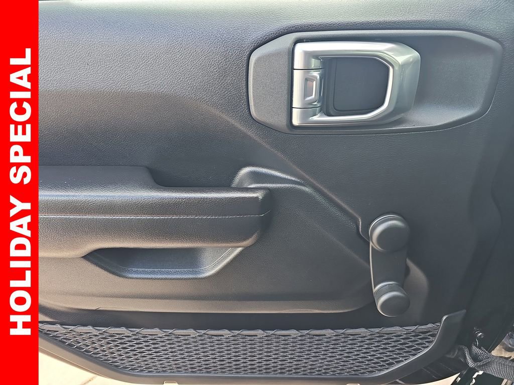 Used 2021 Jeep Wrangler Unlimited Sport image 27