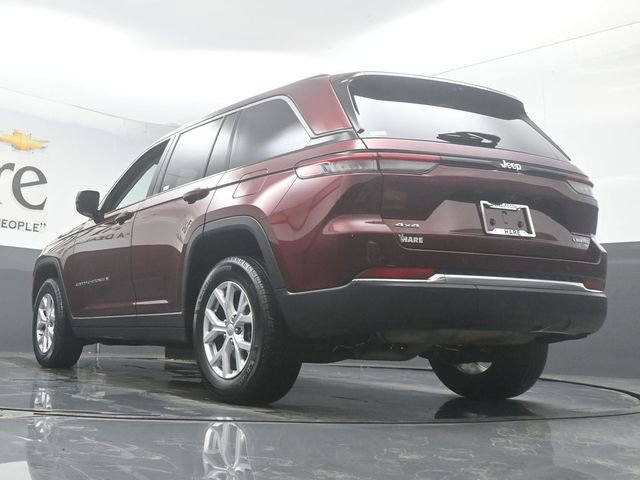 Used 2022 Jeep Grand Cherokee Limited w/ Luxury Tech Group II image 5