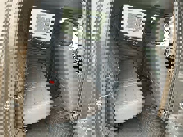 Used 2023 Chevrolet Silverado 1500 LT image 14