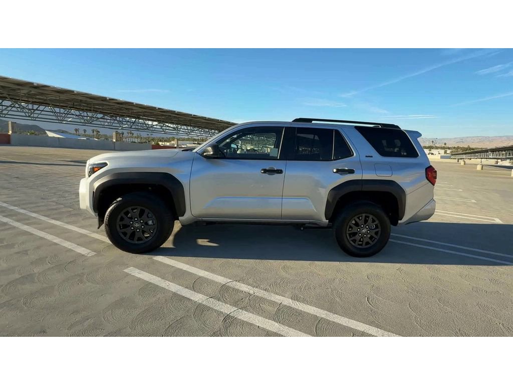 Used 2025 Toyota 4Runner SR5 image 5