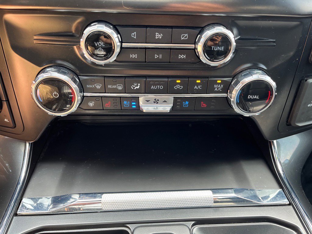 Used 2022 Ford F150 Lariat w/ Equipment Group 502A High image 22