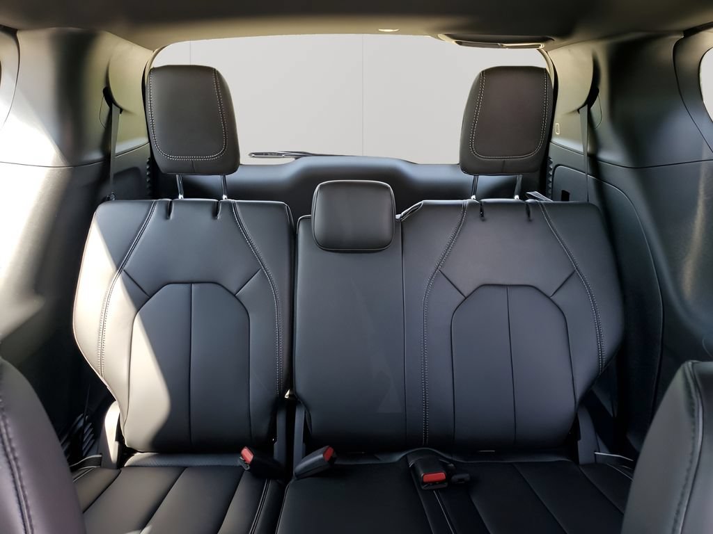 New 2026 Chrysler Voyager LX FWD image 22