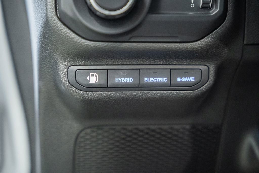 Used 2023 Jeep Wrangler Unlimited Sahara AWD/4WD image 50