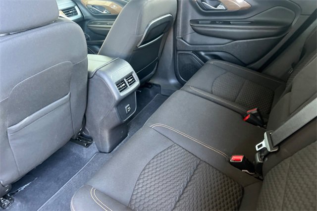 Used 2021 GMC Terrain SLE w/ Driver Convenience Package image 14