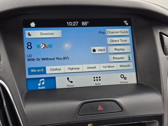 Used 2017 Ford Focus Titanium FWD image 27