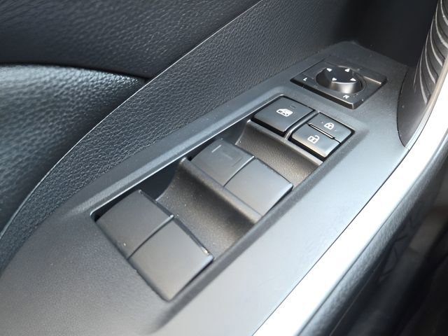 Used 2021 Toyota RAV4 XLE w/ Convenience Package image 21