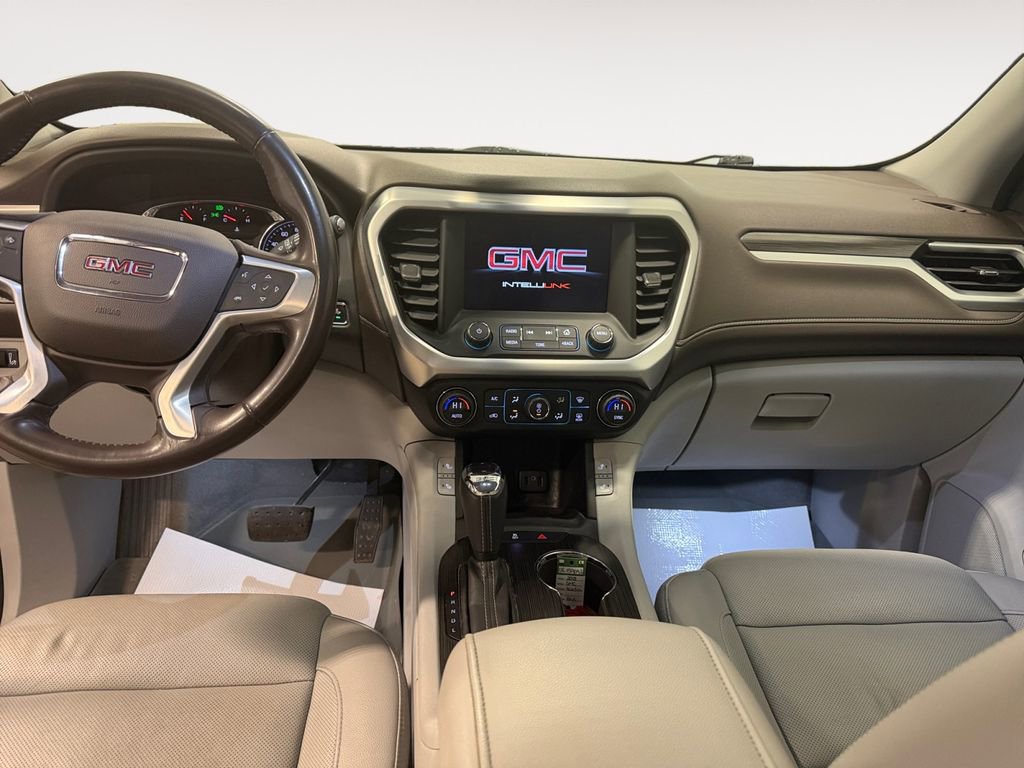 Used 2018 GMC Acadia SLT image 19
