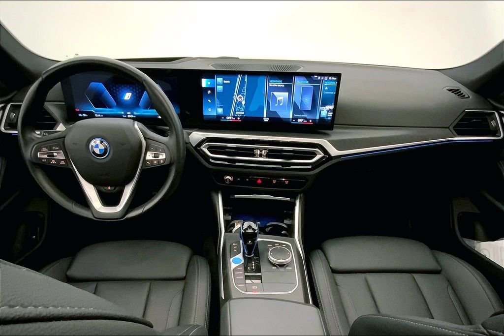Certified 2023 BMW i4 eDrive35 image 16
