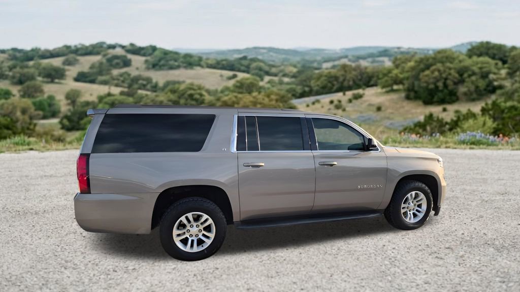 Used 2019 Chevrolet Suburban LT RWD image 11